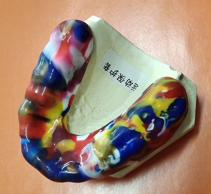 Mouthguards thermoplastiques acryliques pour des boxeurs
